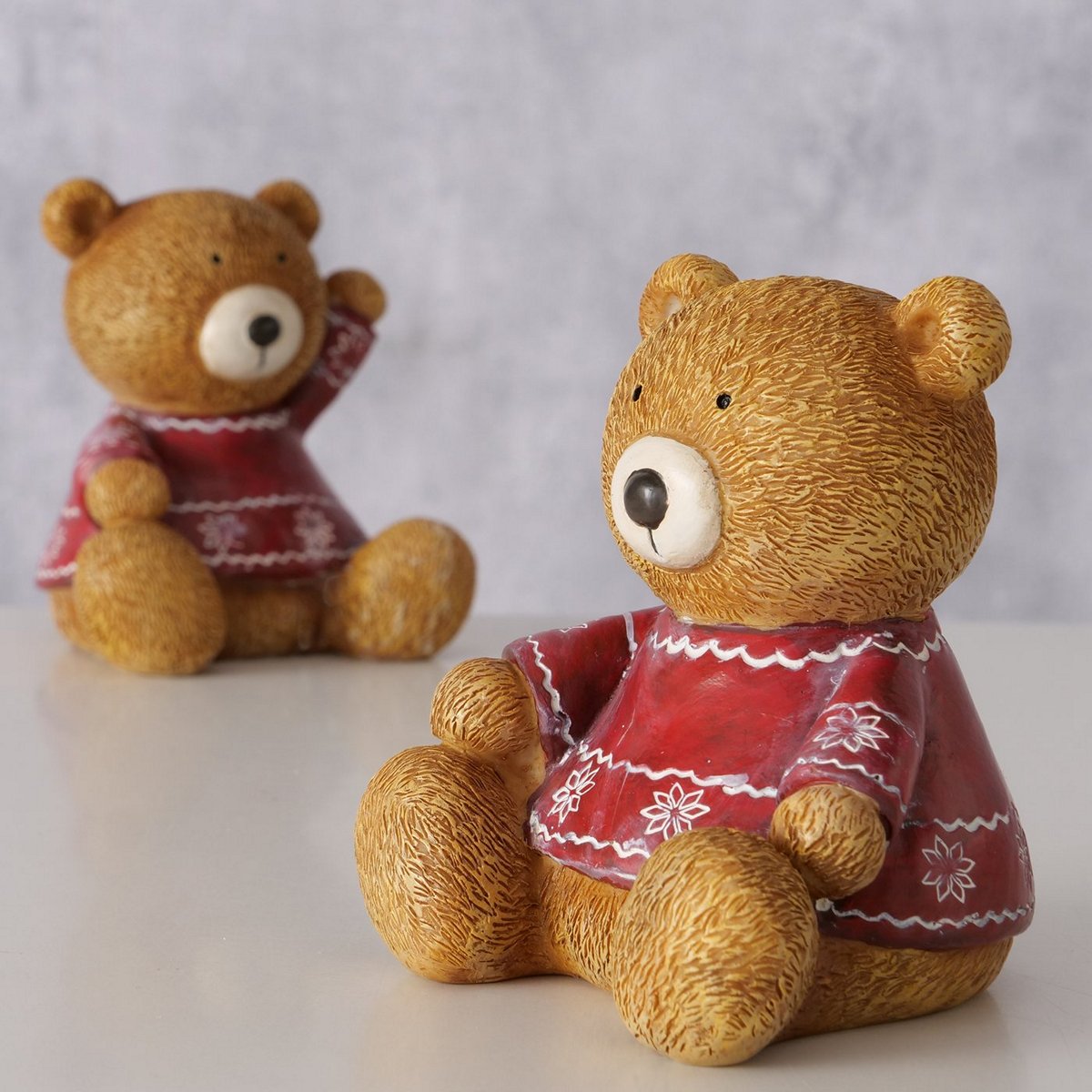 ΑΡΚΟΥΔΑΚΙ 2/ass ΦΙΓΟΥΡΑ ΑΓΟΡΙ ΚΟΡΙΤΣΙ Bailey ΚΑΦΕ ΚΟΚΚΙΝΟ H11cm D10cm Polyresin