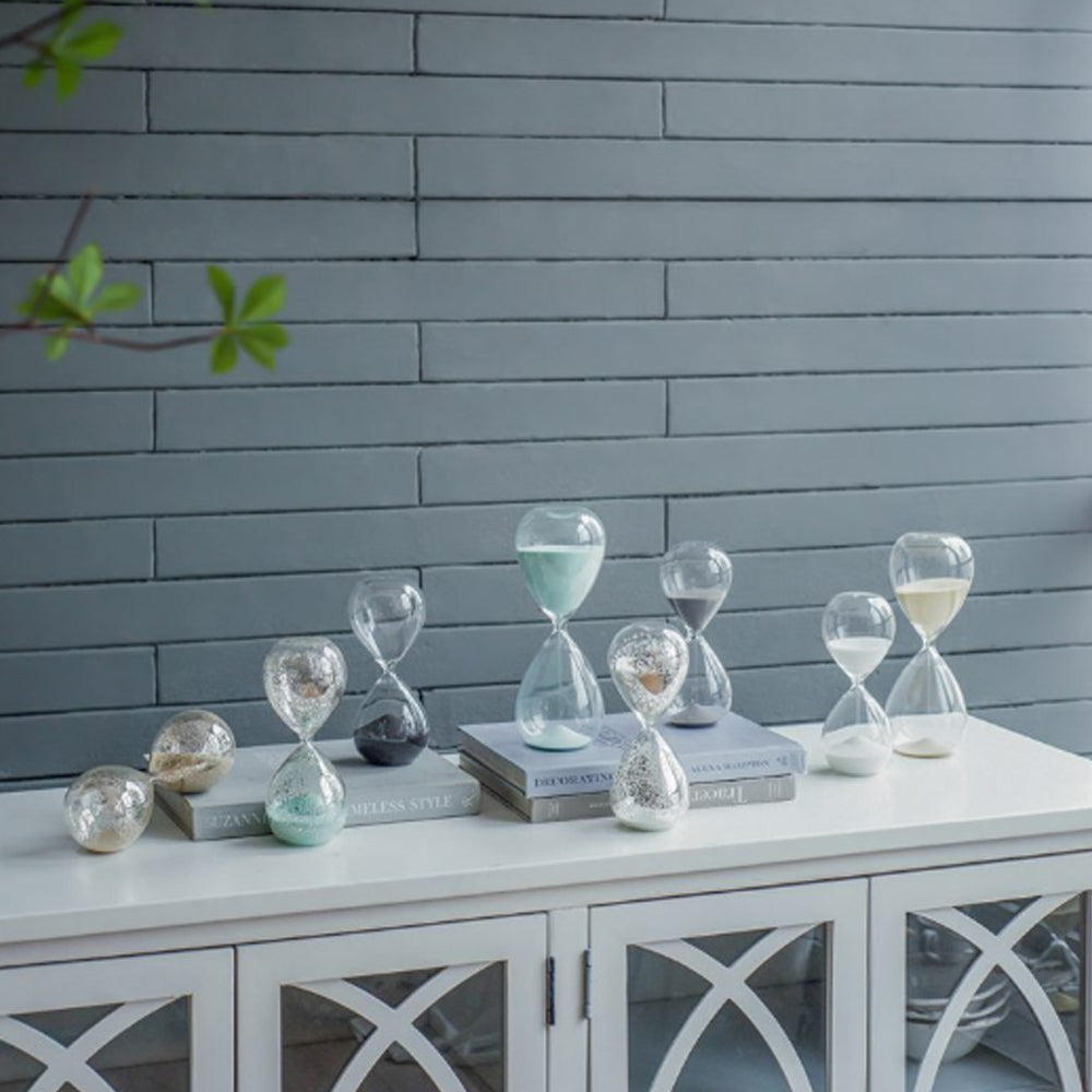 Artekko Hourglass Γυάλινη Διακοσμητική Κλεψύδρα με Λευκή Άμμο (8x8x20.5)cm 73770-WHIT
