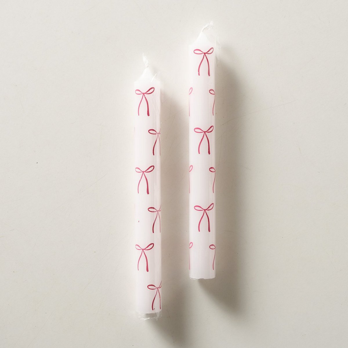 ΣΠΑΡΜΑΤΣΕΤΟ ΣΥΣΚΕΥΑΣΙΑ 2 ΤΜΧ ΛΕΥΚΟ ΜΕ ΚΟΚΚΙΝΟΥΣ ΦΙΟΓΚΟΥΣ Bowella  H20cm D2,2cm ΠΑΡΑΦΙΝΗ