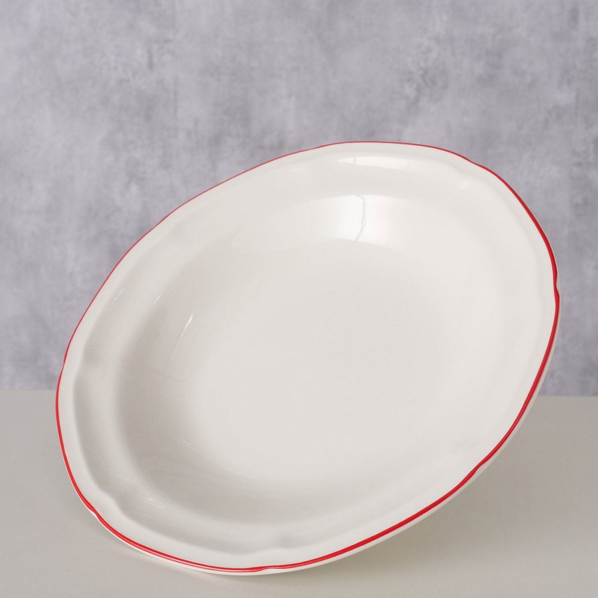 ΠΙΑΤΟ ΣΟΥΠΑΣ ΛΕΥΚΟ ΜΕ ΚΟΚΚΙΝΗ ΡΙΓΑ Hedda Dishwasher proof D22,5cm ΠΟΡΣΕΛΑΝΗ