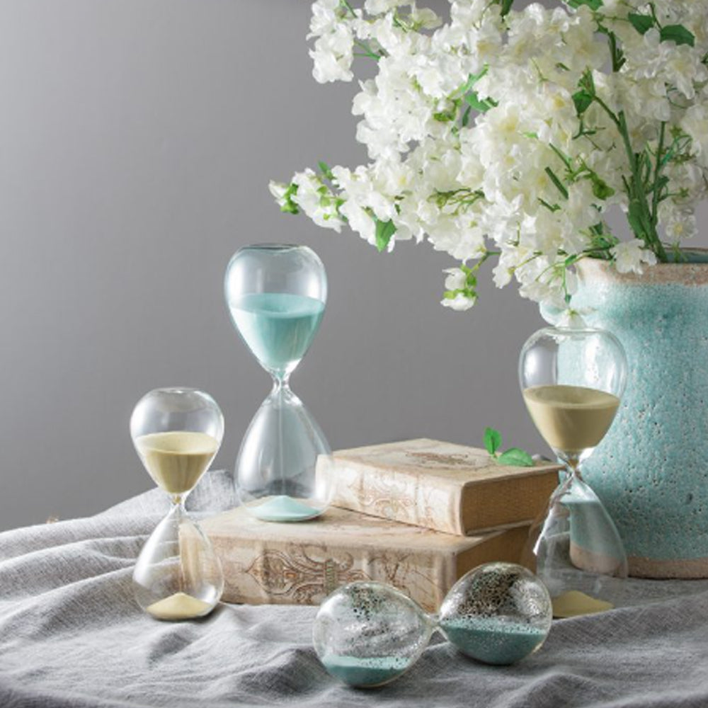 Artekko Hourglass Γυάλινη Διακοσμητική Κλεψύδρα με Γαλάζια Άμμο (9x9x25.5)cm         73229-JADE